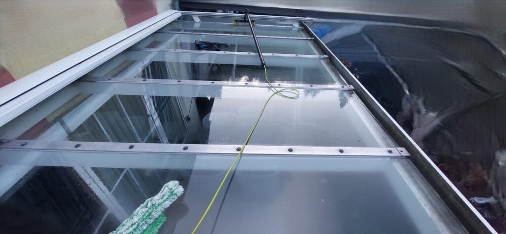 Glasdachreinigung
